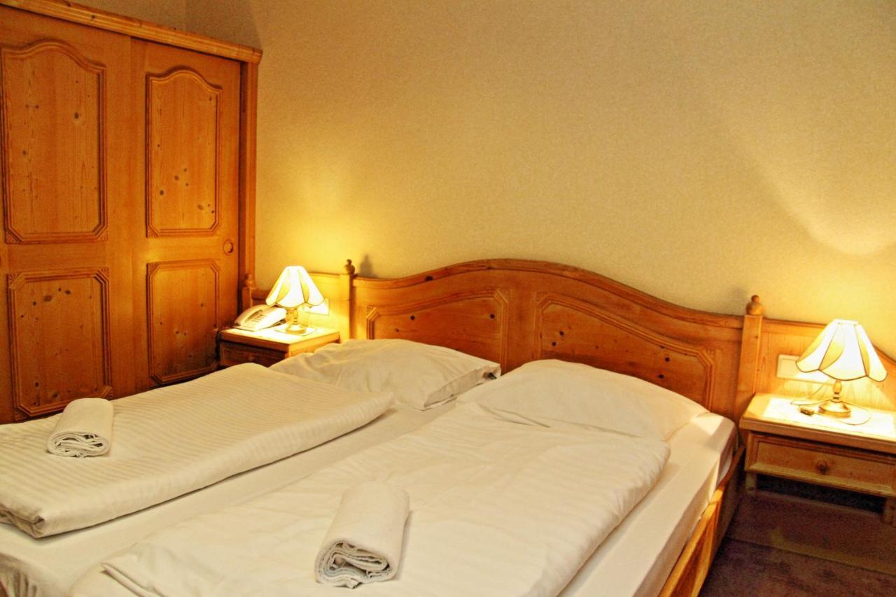 Hotel Post ラムサウ・アム・ダッハシュタイン エクステリア 写真