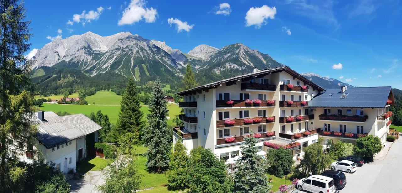 Hotel Post ラムサウ・アム・ダッハシュタイン エクステリア 写真